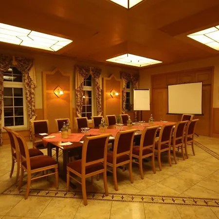 Landgasthof Zur Goldenen Aue Hotel *